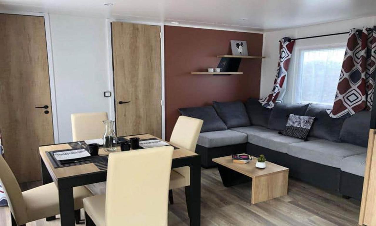 MOBILHOME 6 pers , domaine de KERLANN 4*, excellence Moana 2022 Pont-Aven Exterior foto
